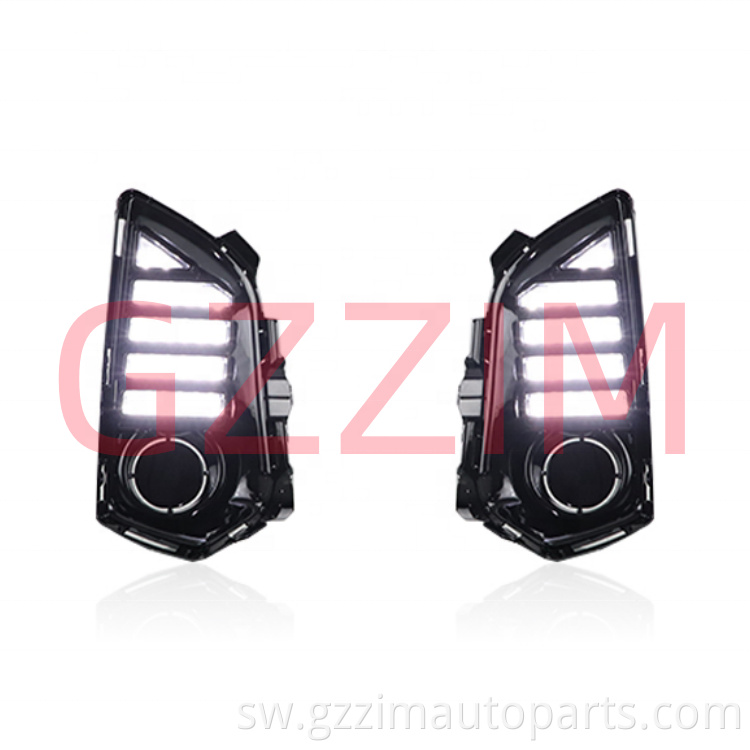 Mchana wa gari wakati wa taa iliyoongozwa na LED DRL kwa Yaris 2022-2023